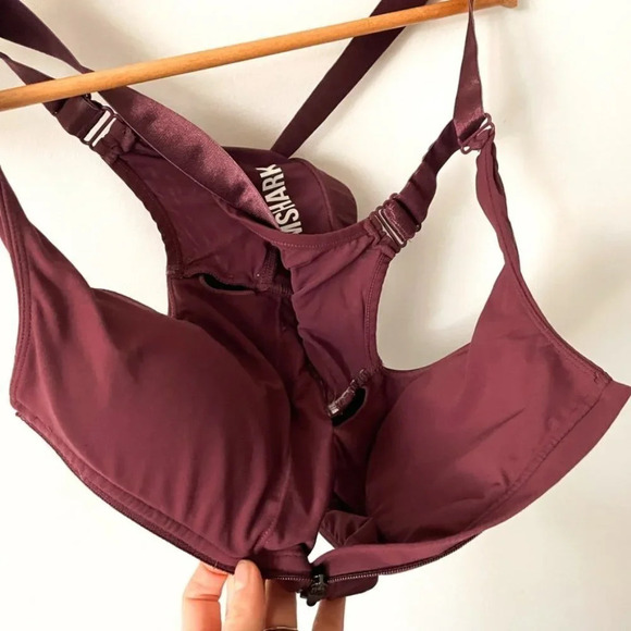 Gymshark Front Zip Closure Sports Bra Burgundy - Picture 3 of 3